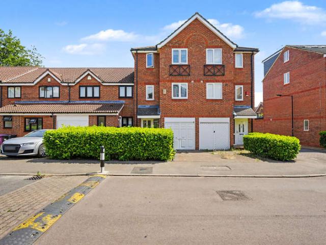 Townhouse for sale in Mill Quay, Isle Of Dogs