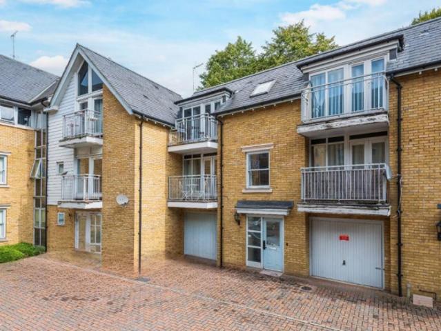 Townhouse for rent in City Centre, Scotland