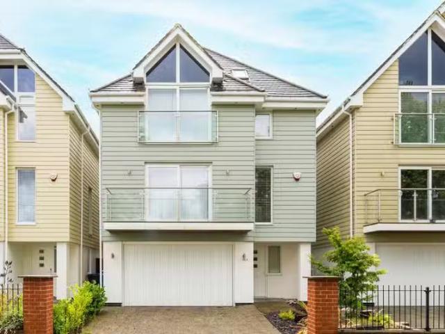 House for rent in Poole