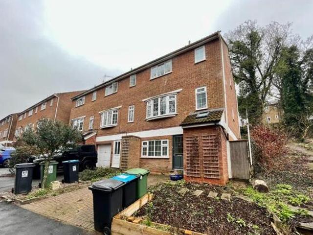 House for rent in Hammerfield, Pouchen End