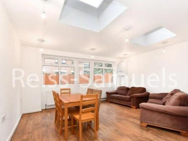 House for rent in Lyons, Greater London
