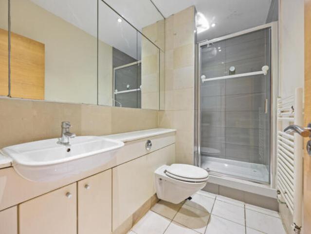 Townhouse for rent in The Borough, Greater London
