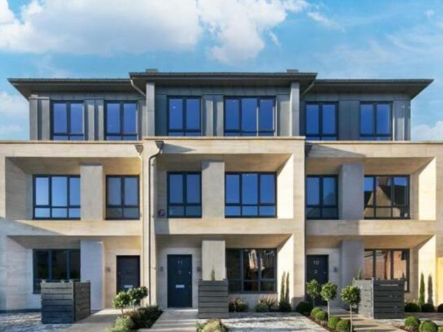 House for sale in The Slade, Oxfordshire