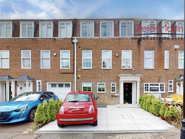 Townhouse for rent in St John's Wood, City Of Westminster