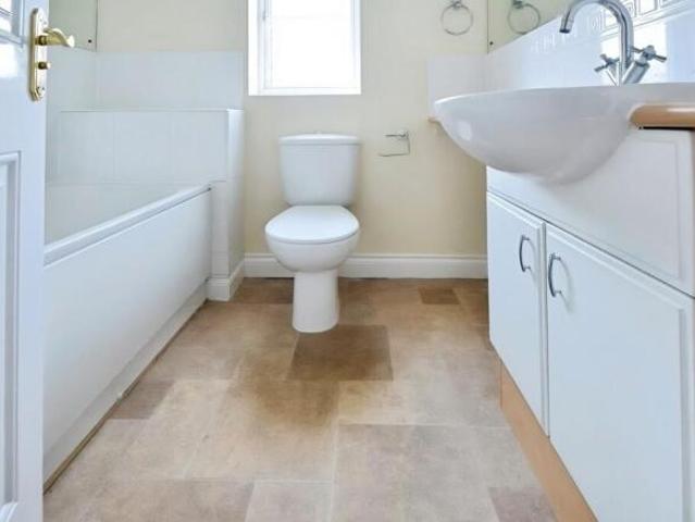 Townhouse for rent in Hampton Hargate, Peterborough