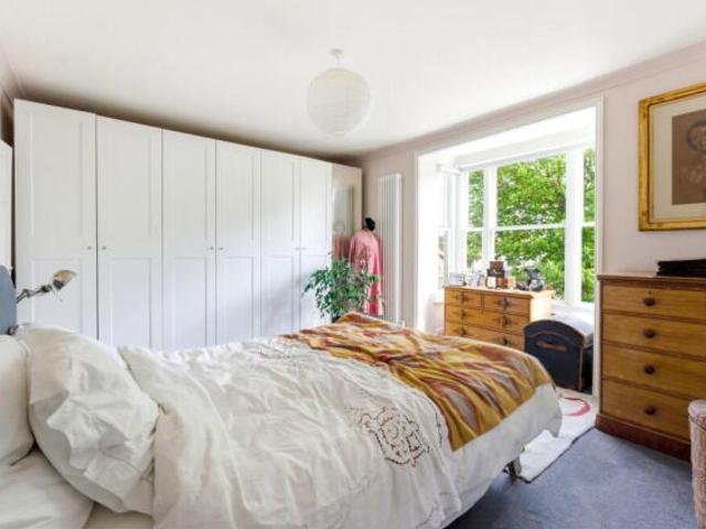 Townhouse for sale in Worthing, West Sussex