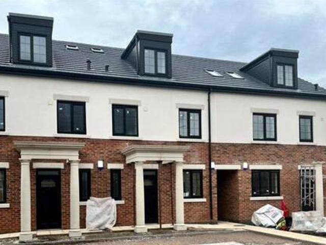 House for sale in Lyons, Greater London