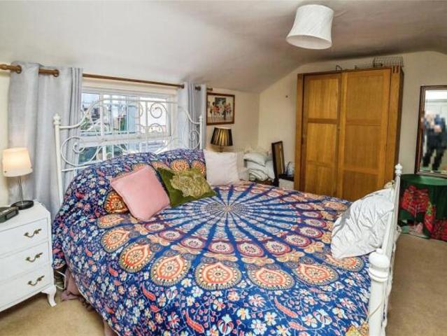 Townhouse for sale in Hoole, Two Mills