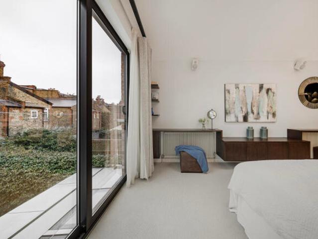 House for sale in Fulham, Greater London