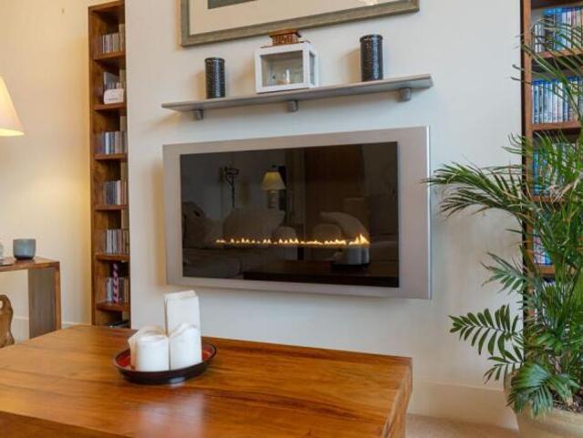 Townhouse for sale in Cramond, Scotland