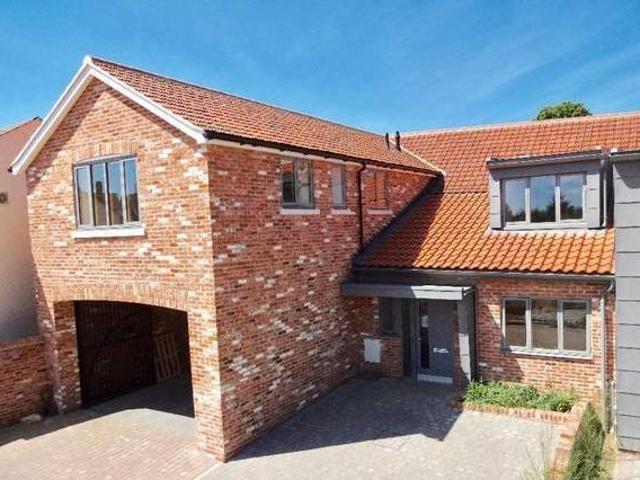 House for sale in Suffolk