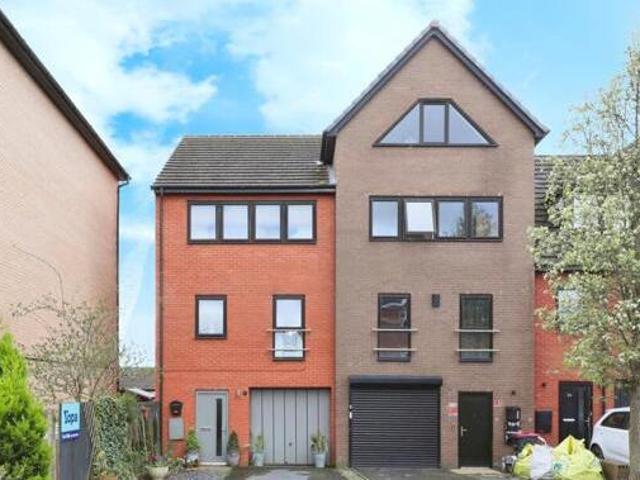House for sale in City of London, Greater London