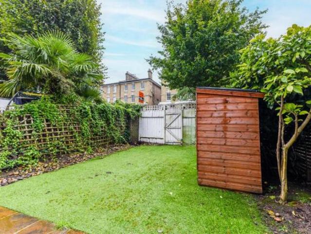 Townhouse for sale in Chalk Farm, Primrose Hill