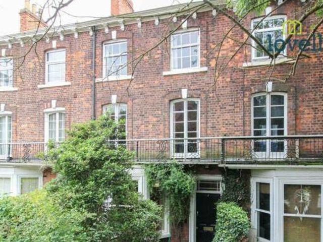 House for sale in Grimsby, North East Lincolnshire