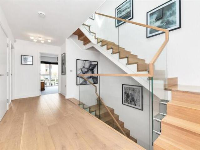 Cottage for sale in Arbury, Cambridgeshire