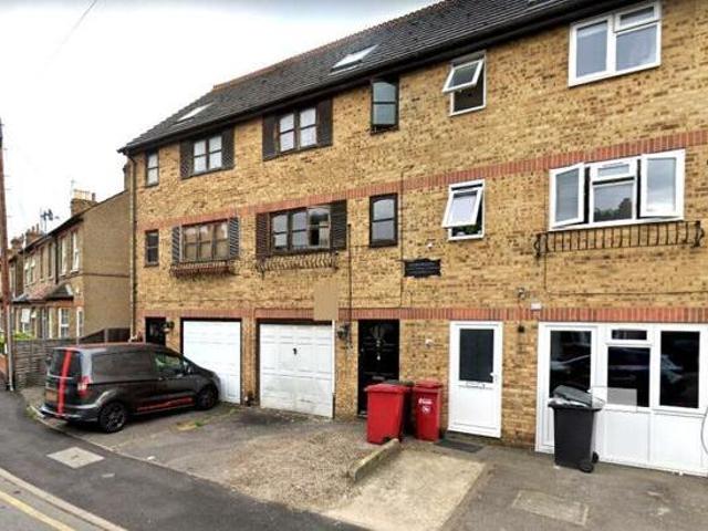 House for sale in Slough