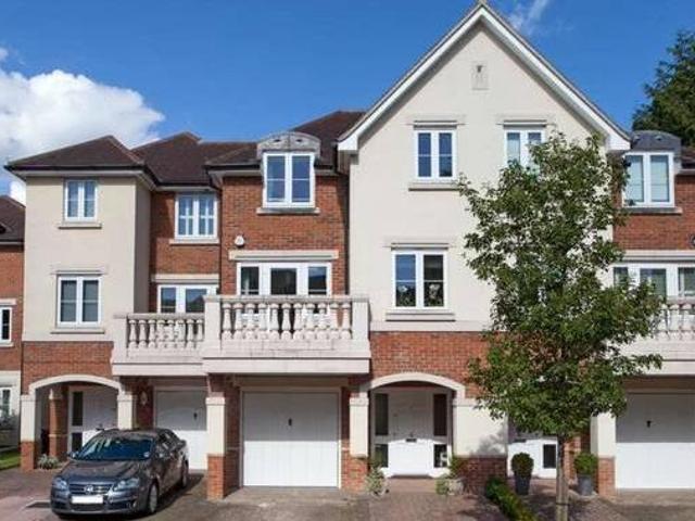 House for sale in Lyons, Greater London