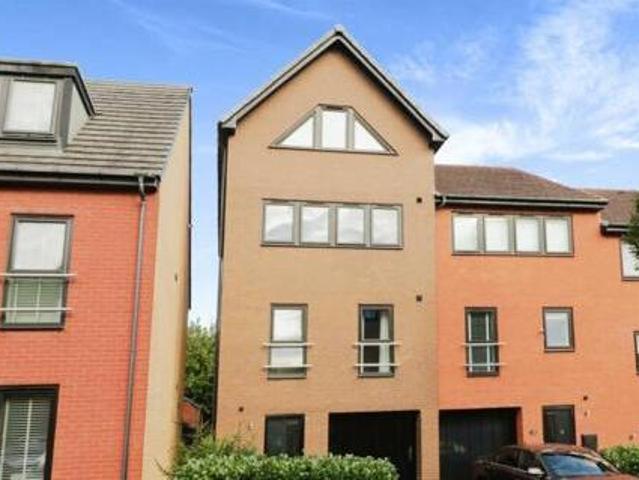 House for sale in Lyons, Greater London