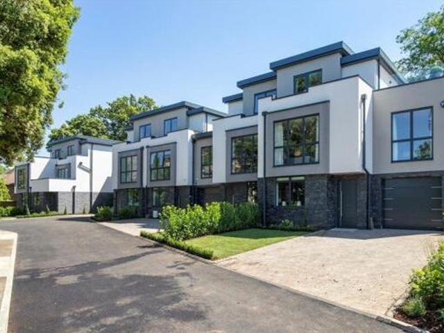 House for sale in Lyons, Greater London