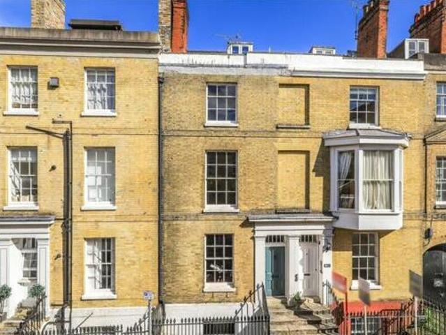 House for sale in Hampshire