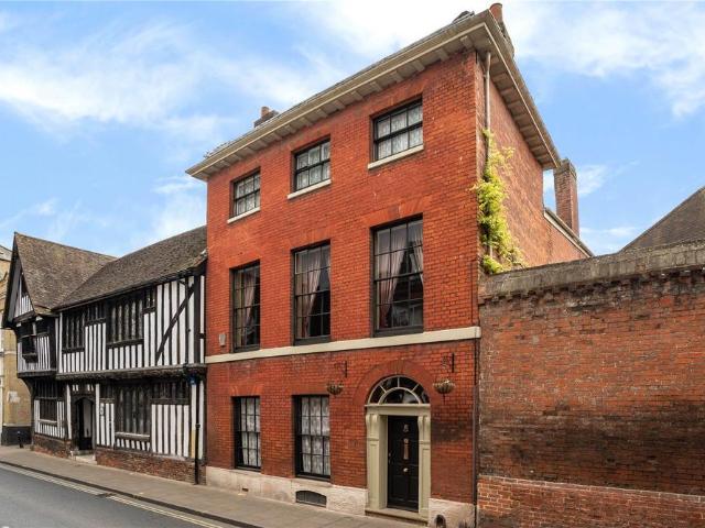 House for sale in Key Street, Suffolk