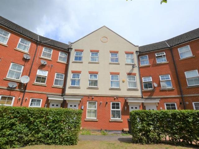 House for sale in Black Friars, Old Wharf