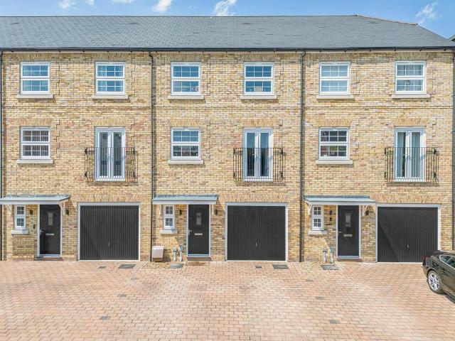 House for sale in Studlands Park, Chedburgh