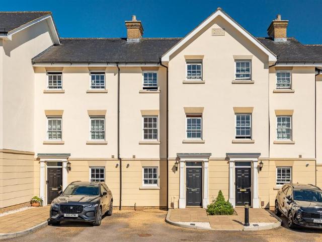 House for sale in Hertford, Colliers End