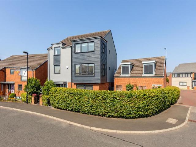 House for sale in Coxlodge, Newcastle Upon Tyne