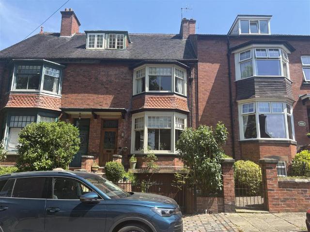 House for sale in Kingsley Moor, Staffordshire