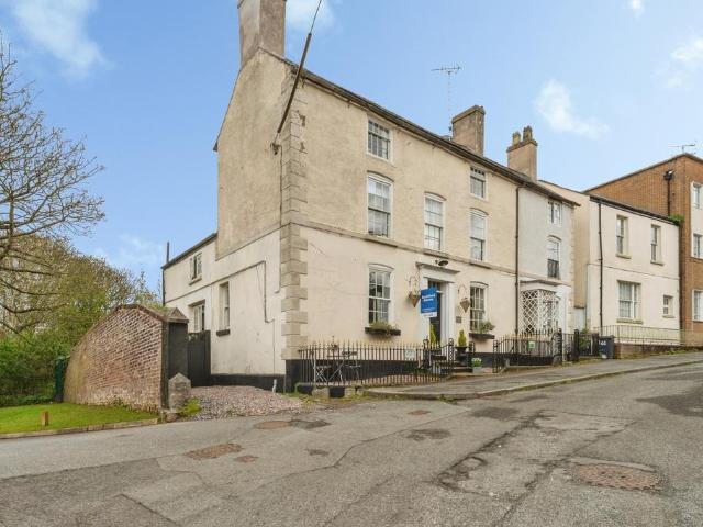 House for sale in Holywell, Wales