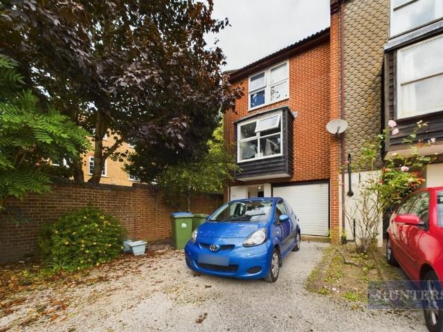 House for sale in Banister's Park, Isle Of Man