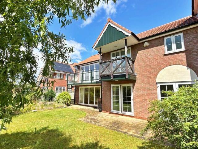 House for sale in Burton Waters, Ingleby