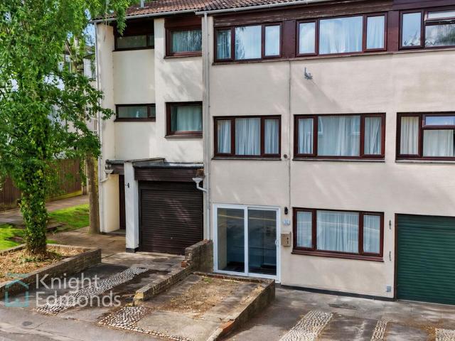 House for sale in Midway, Kent