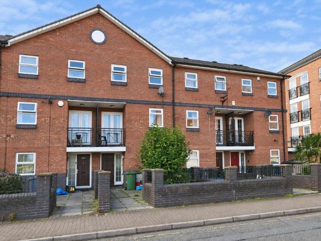 House for sale in Brewery Quarter, Cardiff