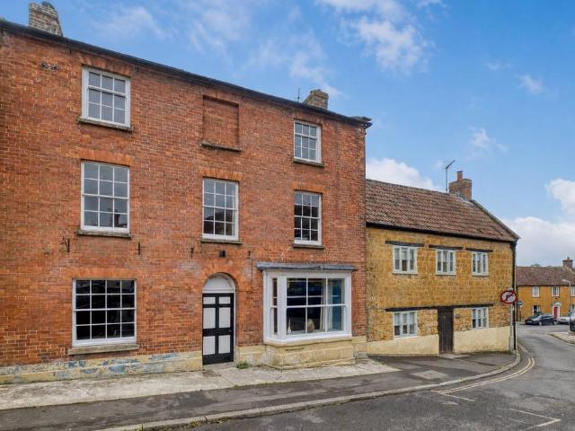 House for sale in Castle Cary