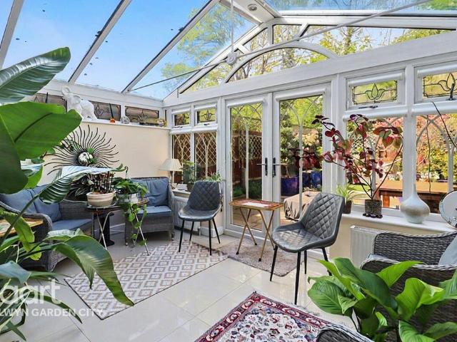 House for sale in Welwyn, Fretherne