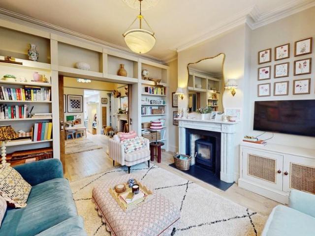 House for sale in Ewens Farm, Golden Valley