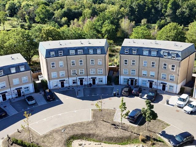 House for sale in Mytchett, Surrey Heath