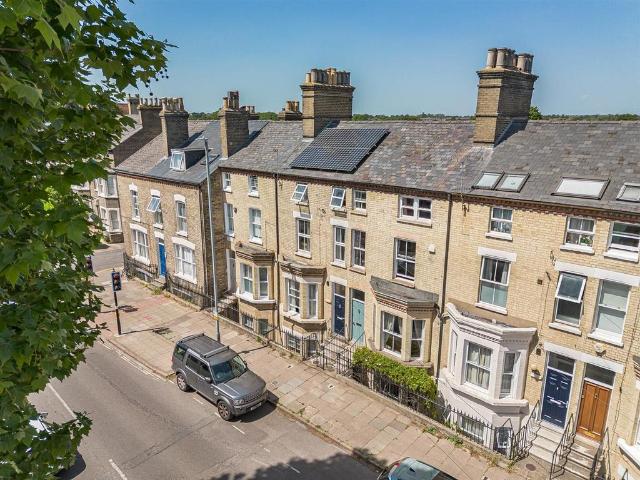 House for sale in Arbury, Cambridgeshire