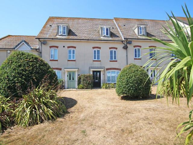 House for sale in St Anthony's Hill, Eastbourne