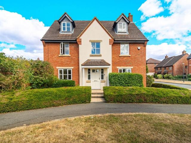 House for sale in Monkston Park, Milton Keynes