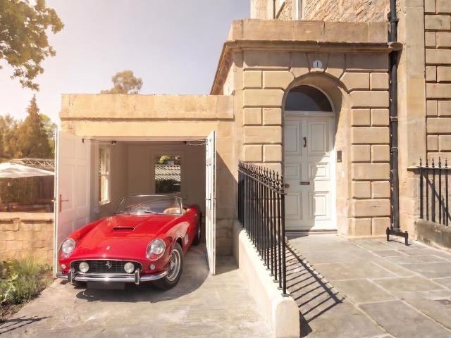 House for sale in Kingsmead, Bath