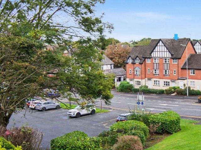 House for sale in Castle, Leftwich