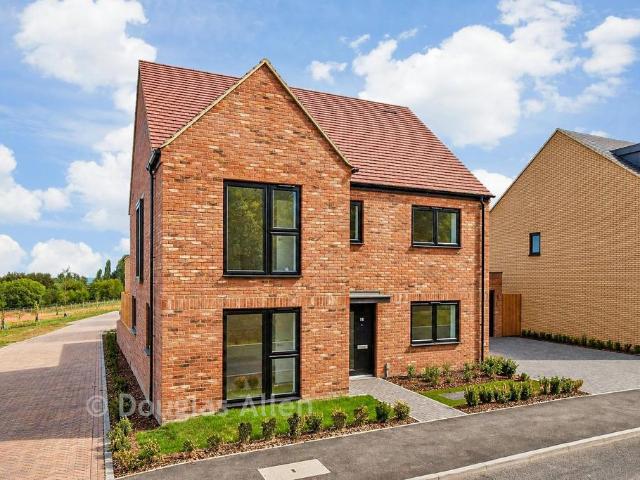House for sale in Great Burstead, Essex