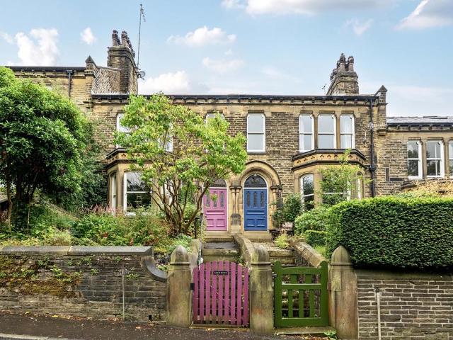 House for sale in Hebden Royd, Hebden Bridge