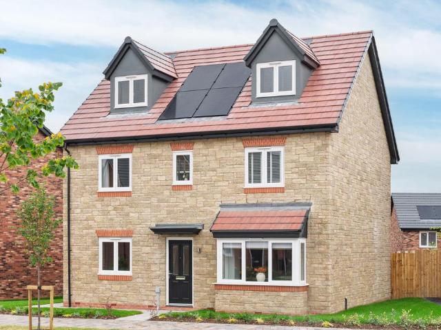 House for sale in Macclesfield, Cheshire