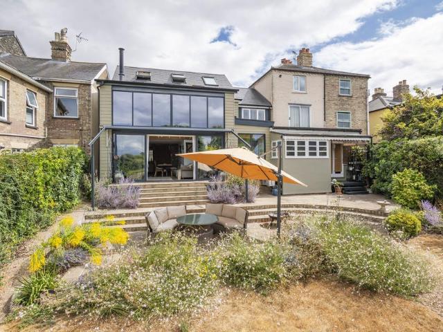 House for sale in Sudbury, Chelmondiston