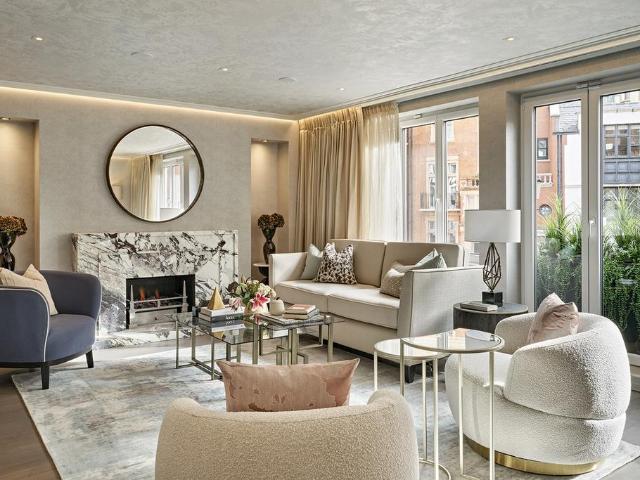 House for sale in Chelsea, Greater London