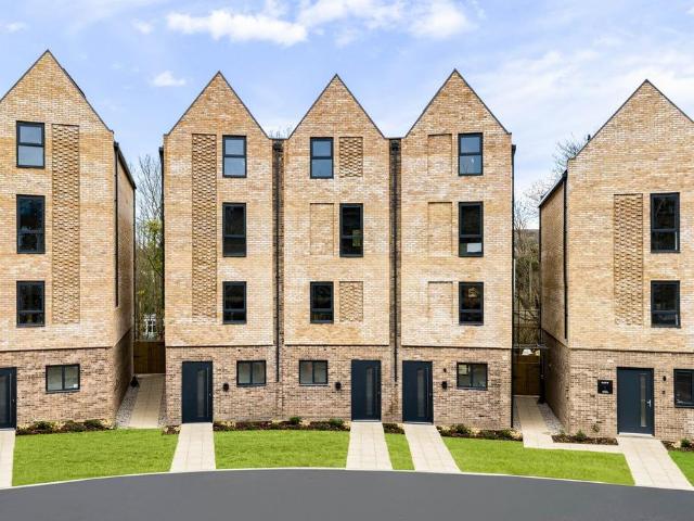 House for sale in Folkestone